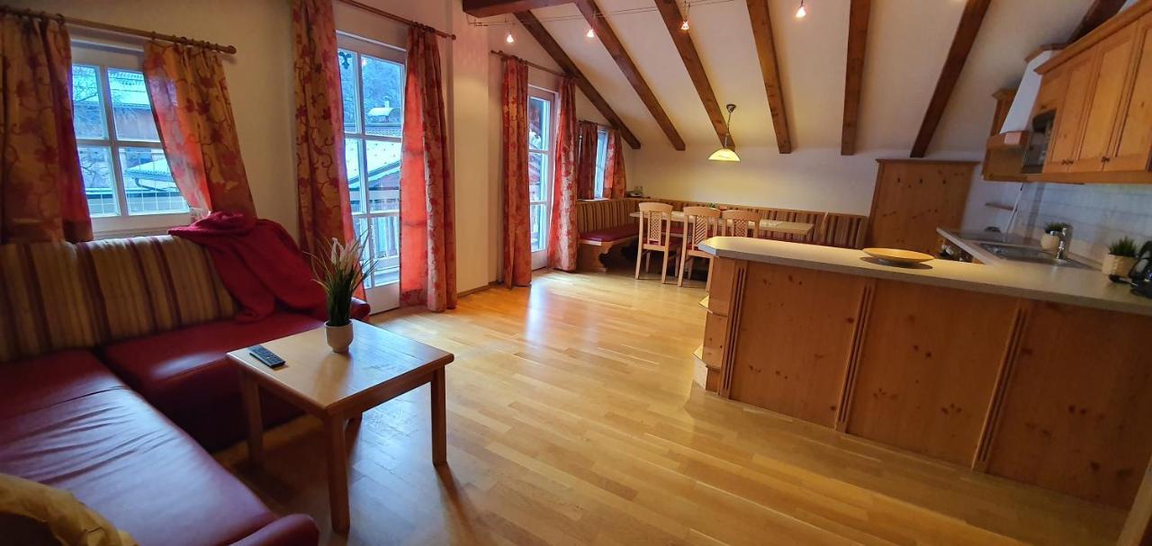 Schlosserhaus Appartements Wagrain Exteriör bild